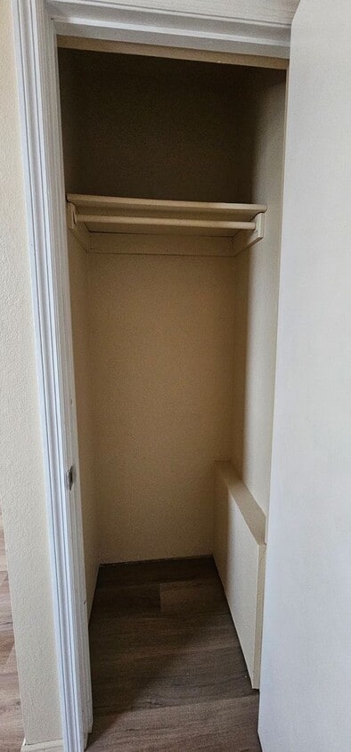 Primary Photo - 2 Bed 1 Bath Home Available in Heart of Be...