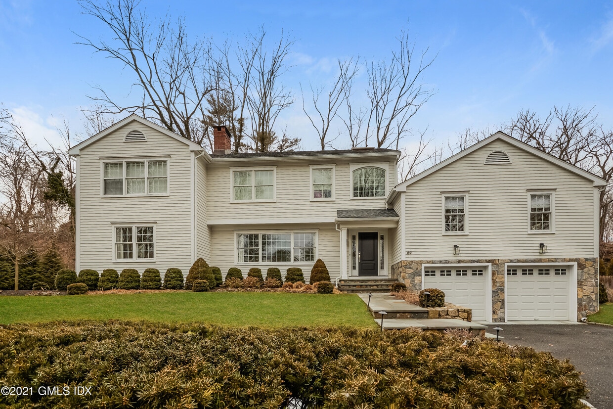 Primary Photo - 89 Mallard Dr