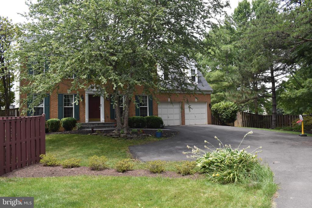 Primary Photo - 6506 Susan Barkley Ct