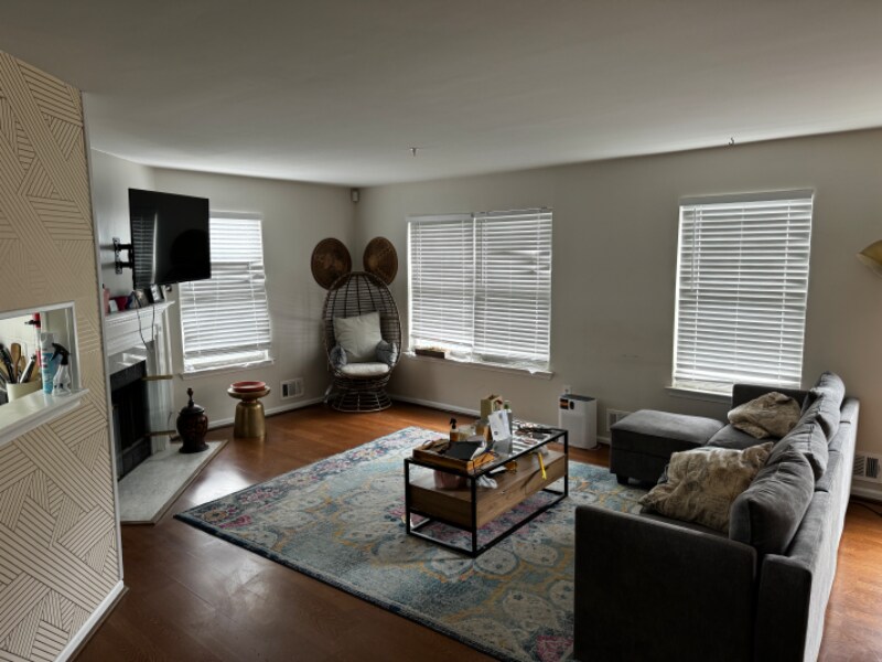 Foto principal - 61 Yancy Dr