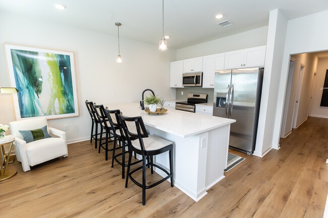 BPP - Magnolia Model Home-Web-0011 (17).jpg - Sweetwater Point Cottages