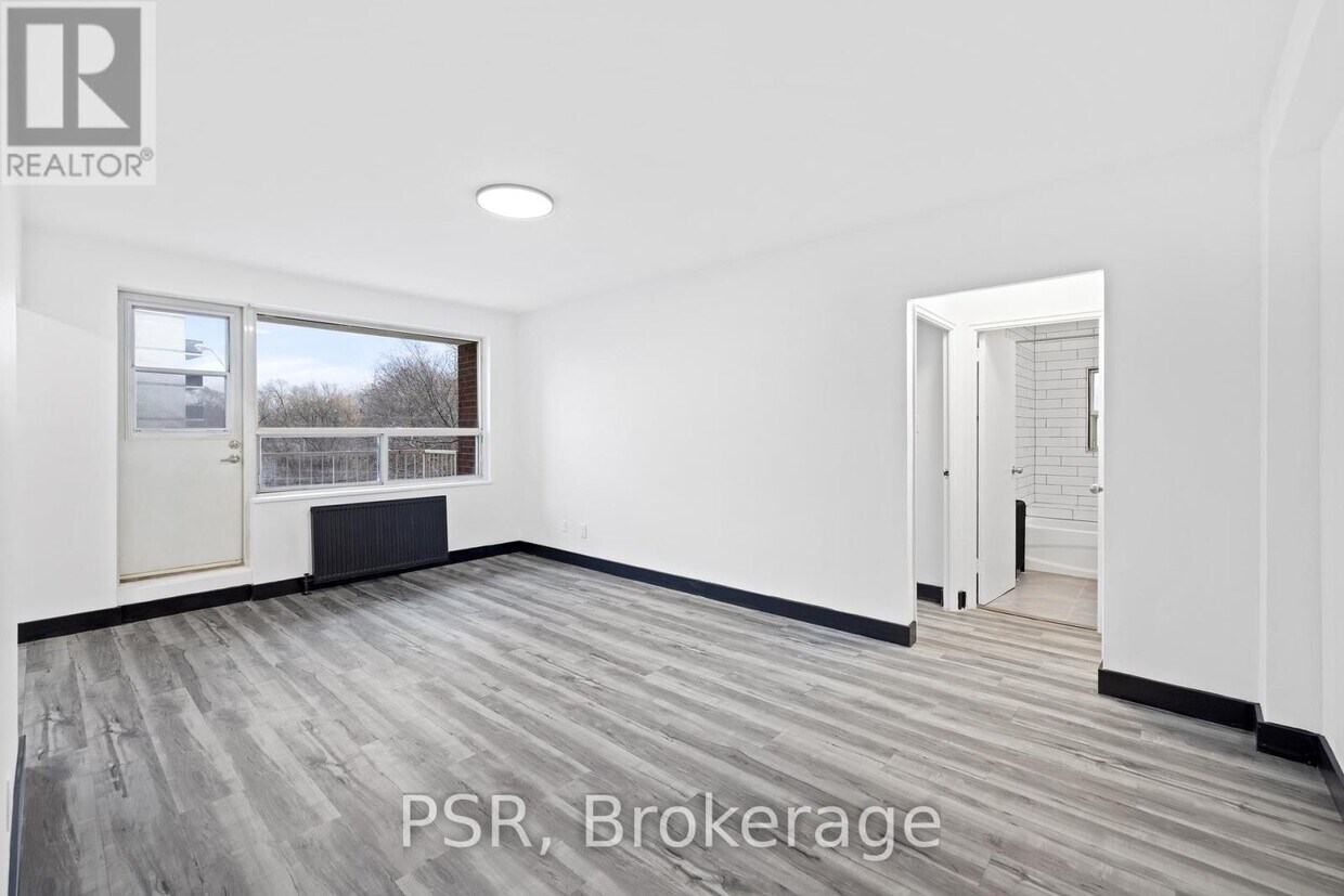 Photo principale - 600-600 Eglinton Ave W