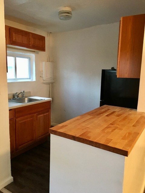 Foto principal - 482 S Main St