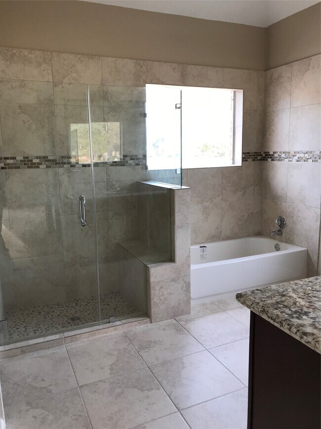 Foto del edificio - 11903 Pondwood Dr