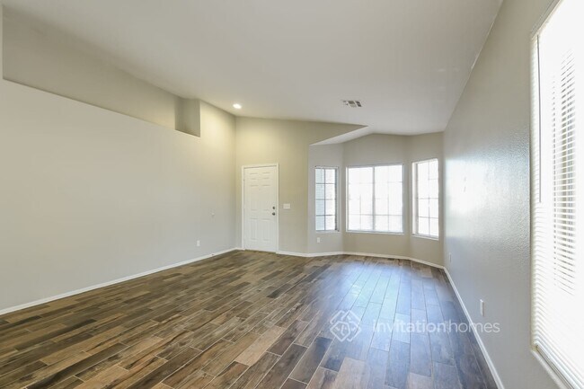 Building Photo - 6527 W West Wind Dr