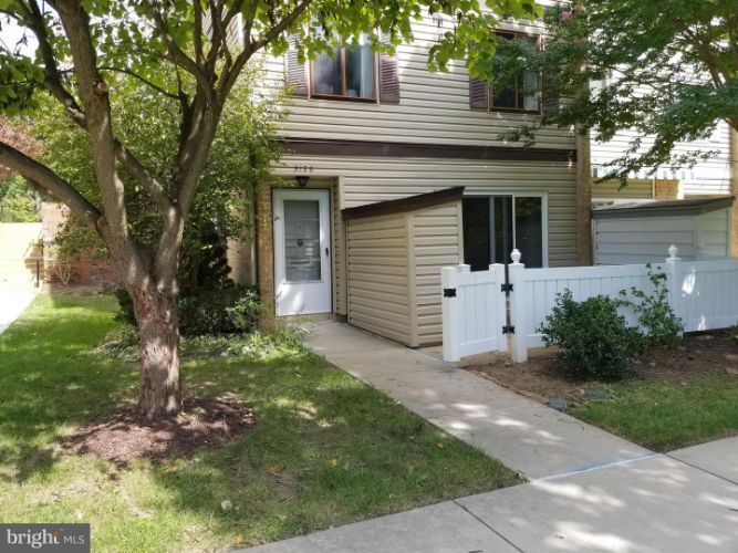 Primary Photo - 3156 Adderley Ct