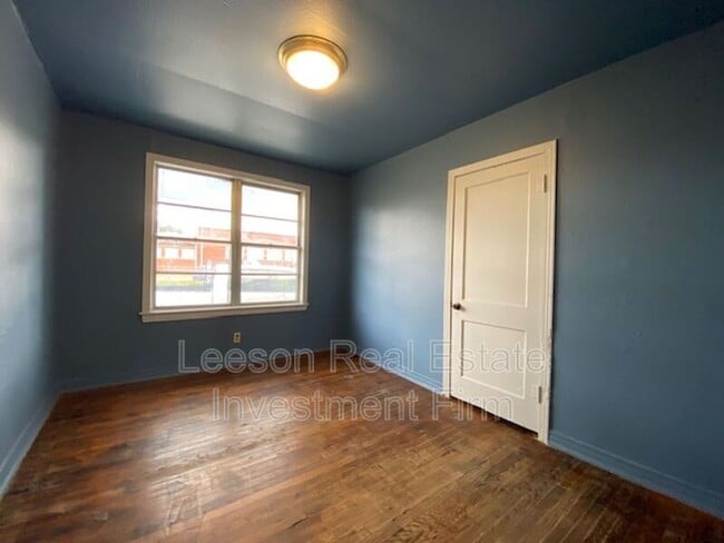 Building Photo - 3732 Frederick St