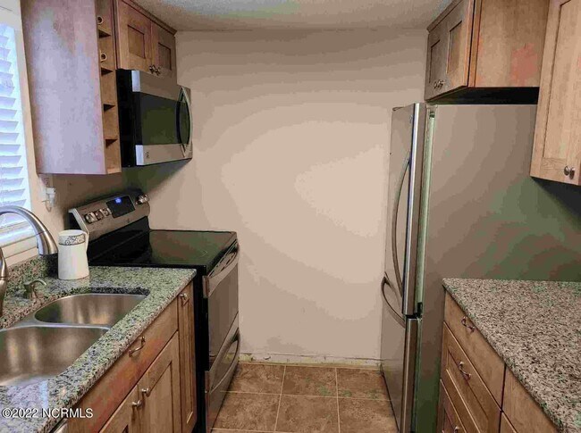 Building Photo - 250 Sugar Gum Ln