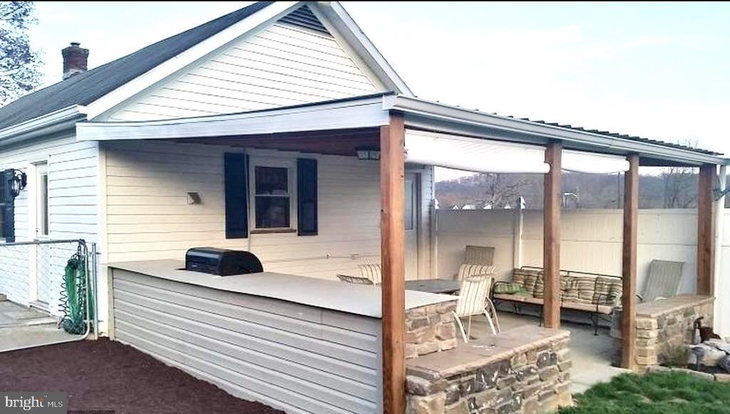 9 South St, Hancock, MD 21750 House Rental in Hancock, MD