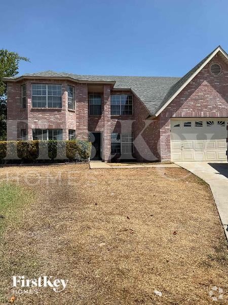 Building Photo - 301 Sunset Oaks Dr