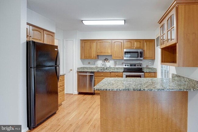 Building Photo - 9620 Masterworks Dr