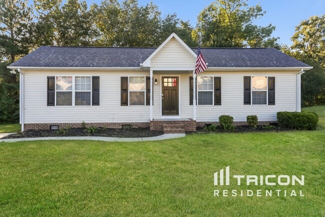 Building Photo - 1657 Lemming Dr SE