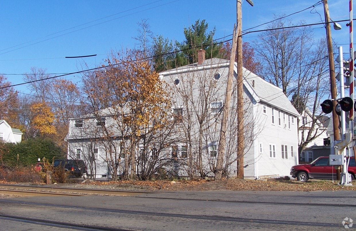 63 Cottage Ln, Concord, MA 01742 Apartments in Concord, MA