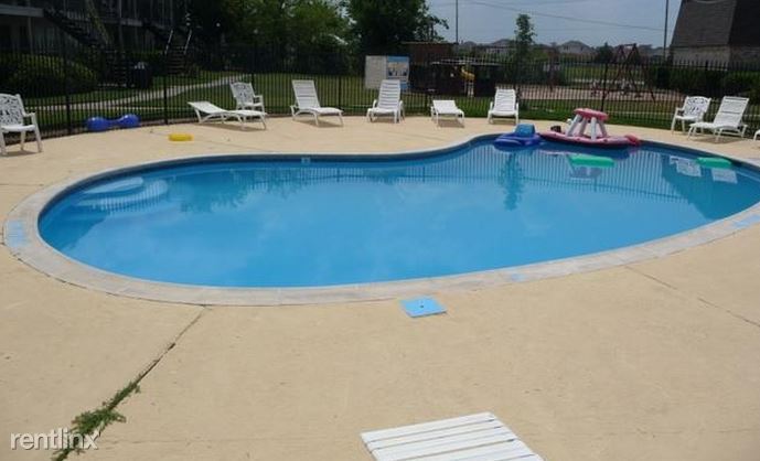 Foto del edificio - 1 br, 1 bath  - 2401 S Johnson St # 1840