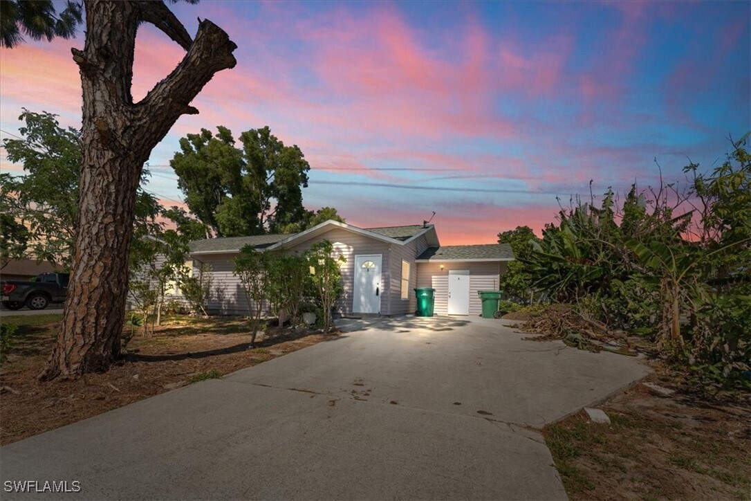 Foto principal - 2398 54th Terrace SW