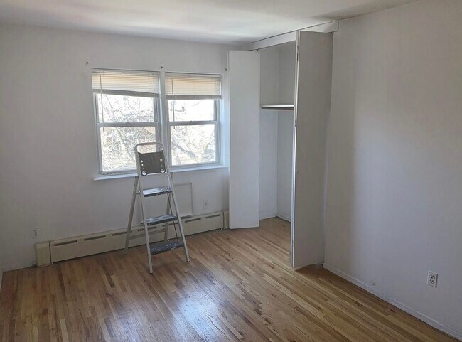 Foto del edificio - 25-95 38th St