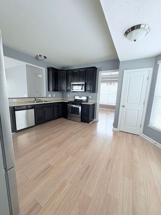 Building Photo - Charming 3 beds 2.5 bath in Blacklick!