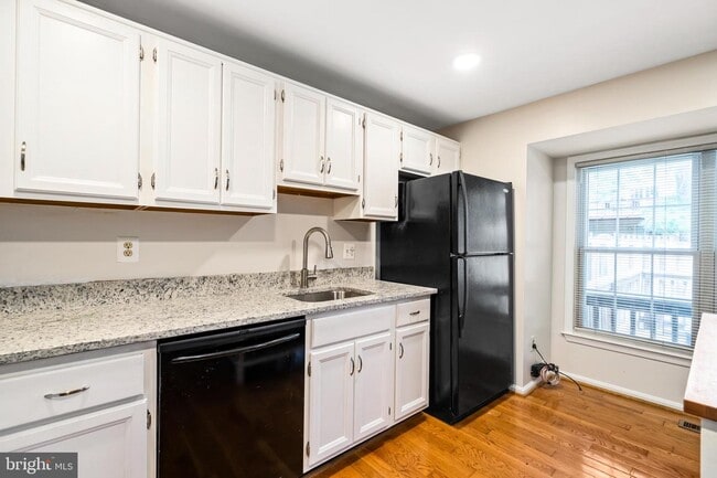 Building Photo - 3032 Braxton Wood Ct