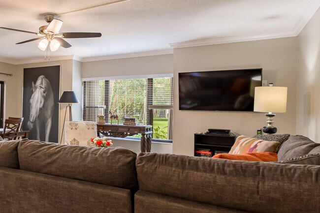 Foto del edificio - 13329 Polo Club Rd