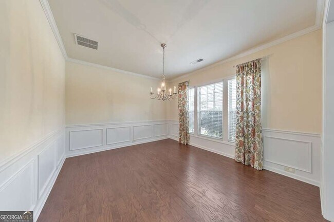 Building Photo - 4990 Brierstone Dr