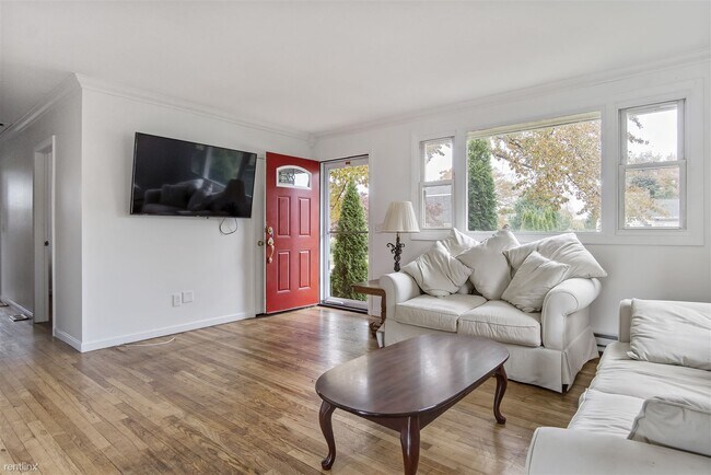 Foto del edificio - 5 br, 2.5 bath House - 53 Sassafras Trail