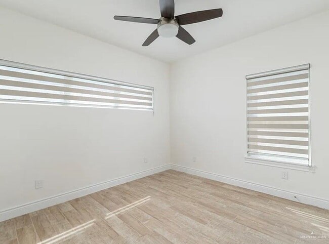 Foto del edificio - 1405 E Hibiscus Ave