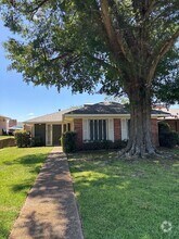 Building Photo - 430-434 Top Hill Dr