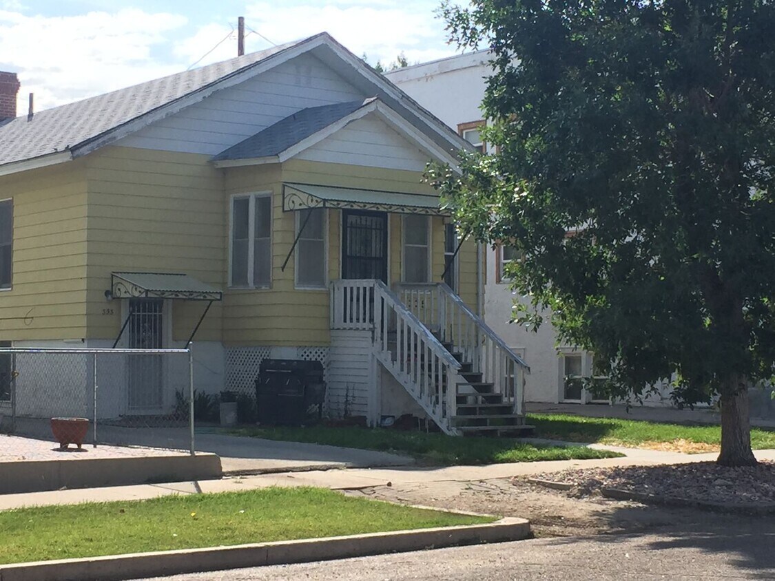 Foto principal - 335 S Park St