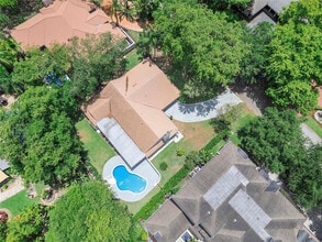 Building Photo - 10209 Vestal Ct