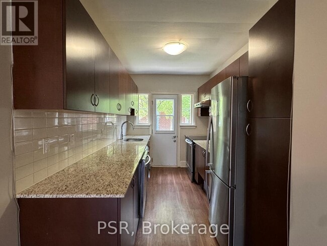 Building Photo - 1365 Bayview Ave