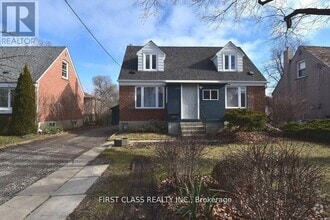 Building Photo - 319 Senlac Rd