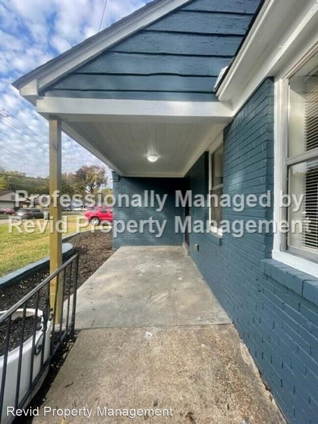 Building Photo - 4 br, 3 bath House - 1778 Edward Ave.
