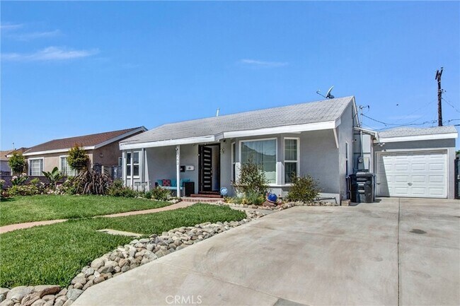 Photo - 3663 Delta Ave Townhome