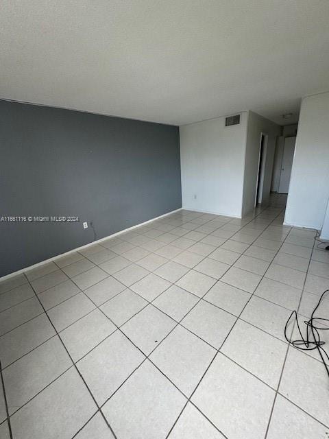 Foto del edificio - 1780 NE 191st St