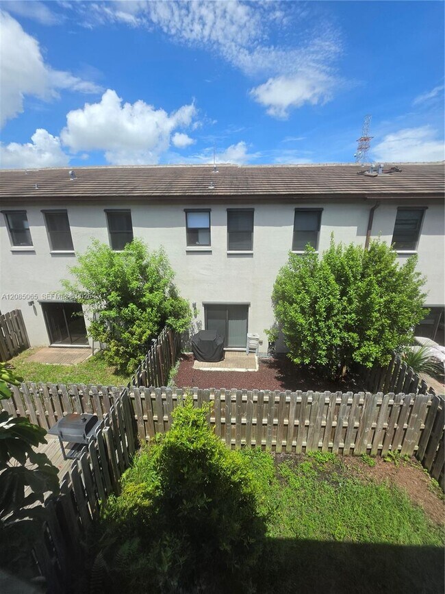 Foto del edificio - 1431 S 14th Ave