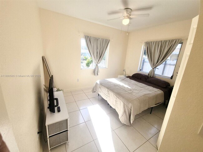 Foto del edificio - 7941 NW 14th Pl