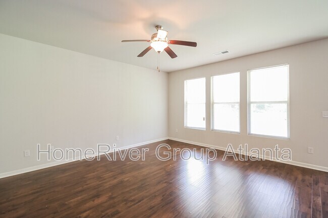 Foto del edificio - 116 Daisy Cir