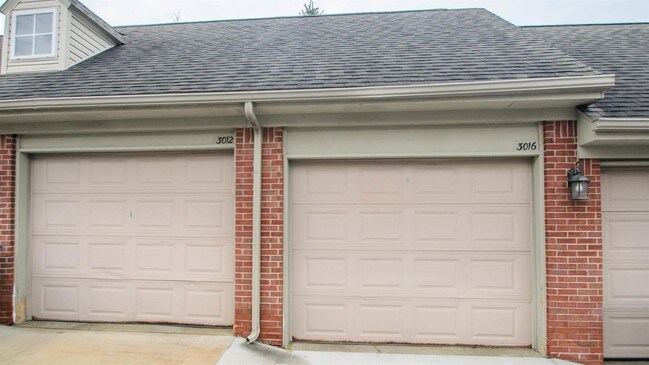 Building Photo - 3016 Cloverly Ln