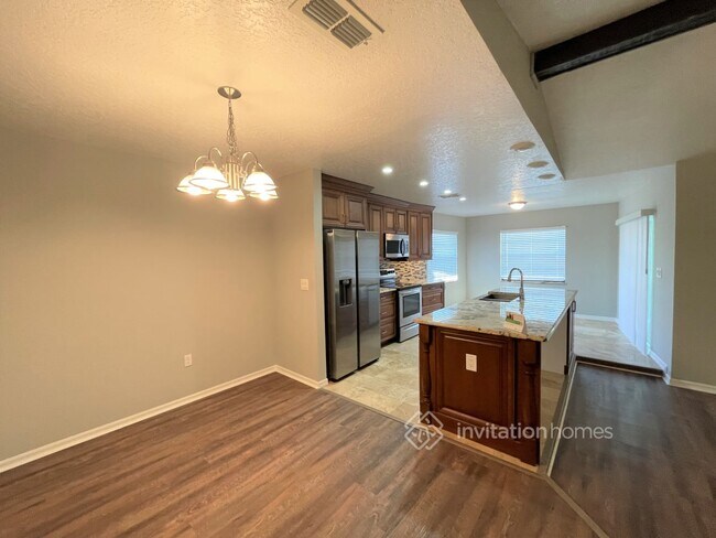Building Photo - 9105 Bearcat Rd