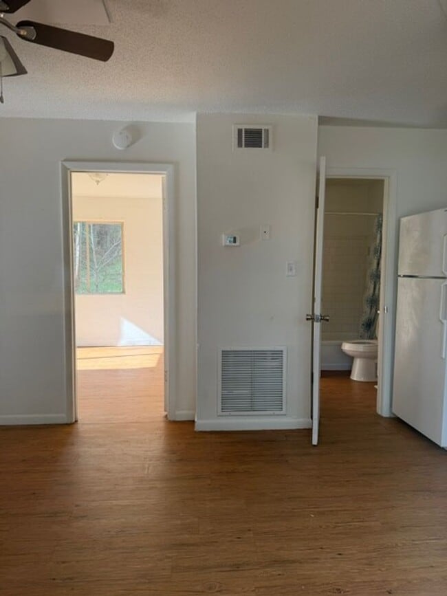 Photo - 1719 Sunbeam Ln House