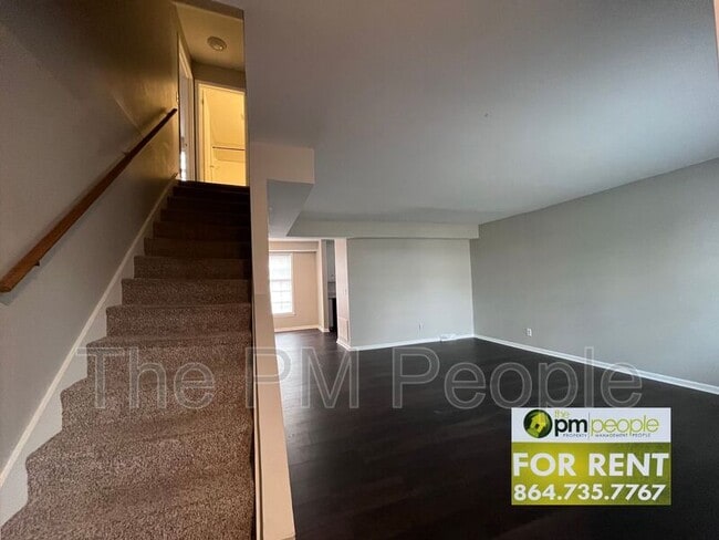 Building Photo - 102 Wexford Dr