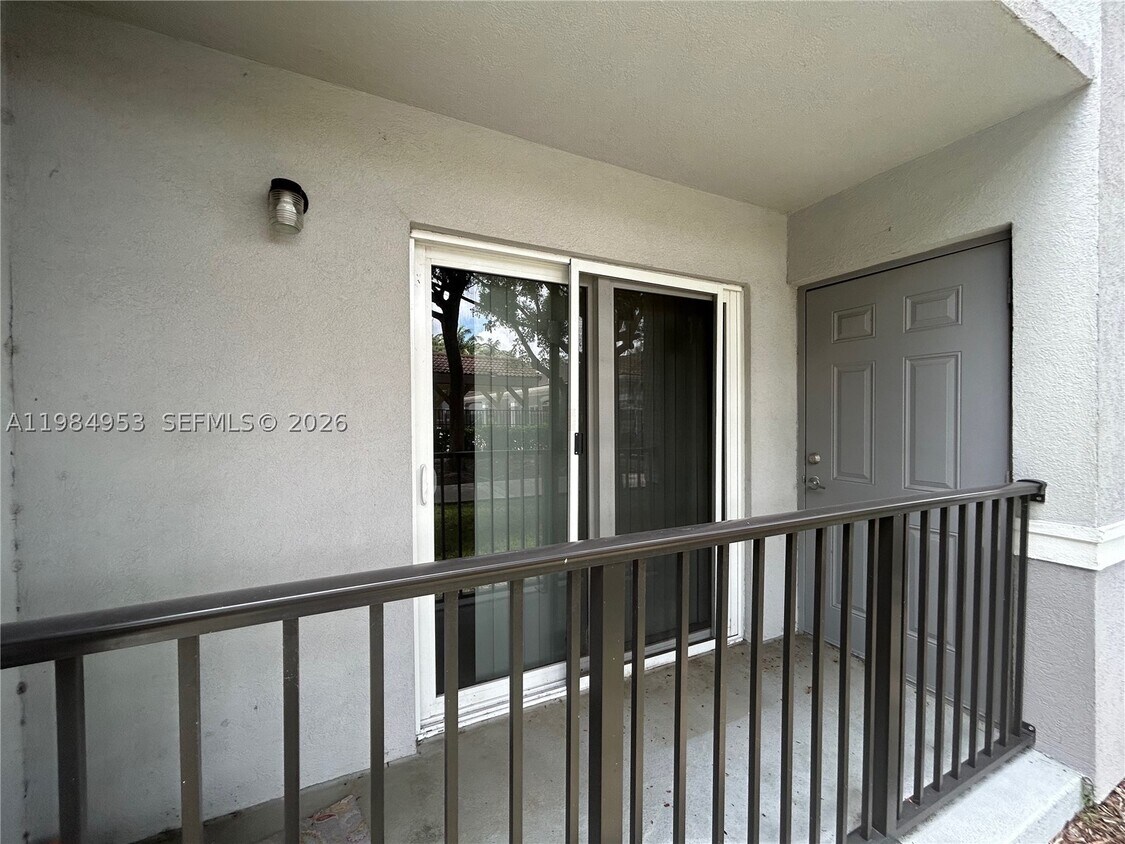 Foto del edificio - 15470 SW 284th St