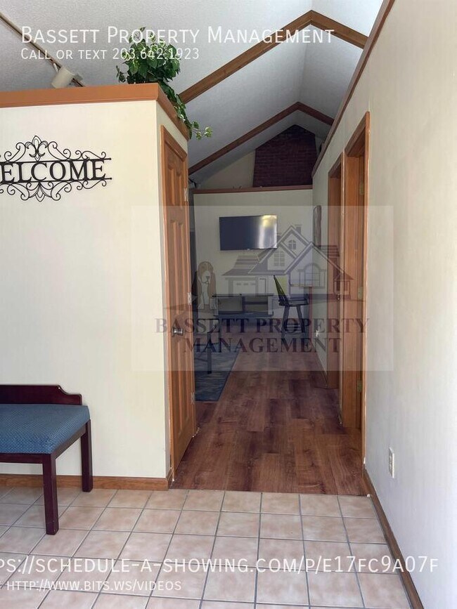 Foto del edificio - 3320 Dixwell Ave