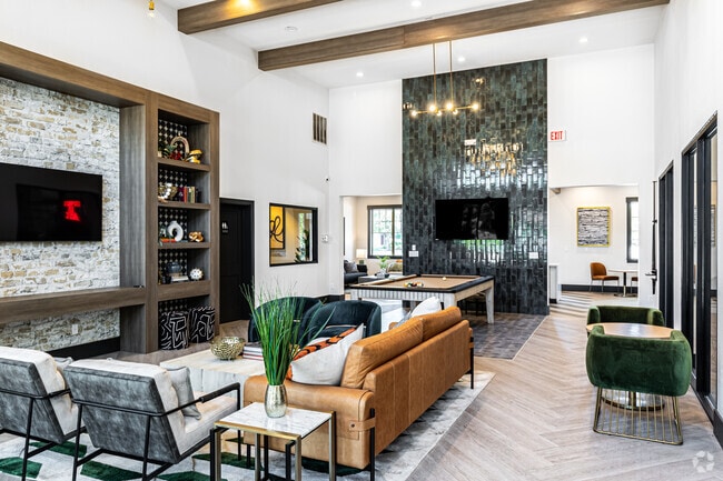 Interior Photo - The Quarters Lawrence