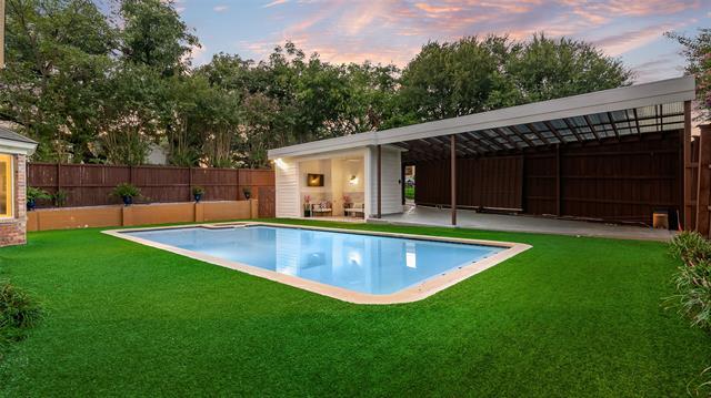 Building Photo - 9315 Moss Cir Dr