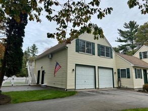 Building Photo - 557-559 E Penacook Rd