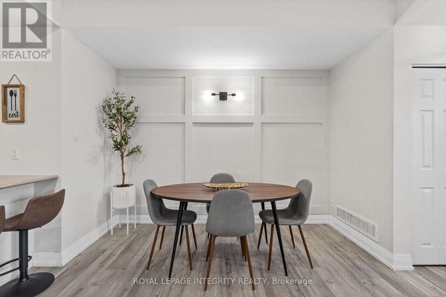 Building Photo - 100 Artesa Private