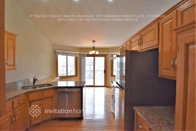 Foto del edificio - 21020 Floral Bay Dr N