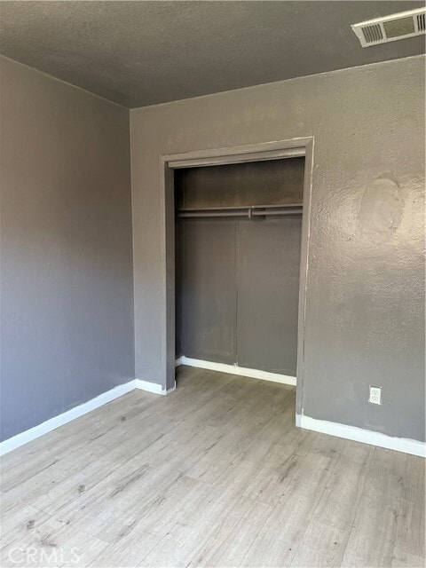Building Photo - 1030 W Latham Ave