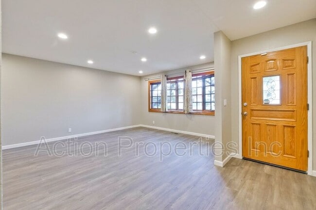 Building Photo - 7908 Festival Ct
